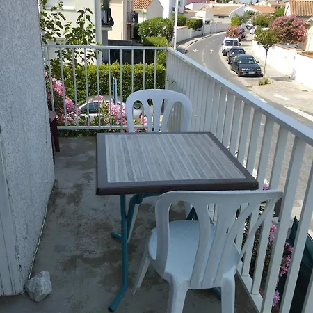 3mn De La Et 10 Mn Du Centre A Pieds Calme Et Agreable Apartment *